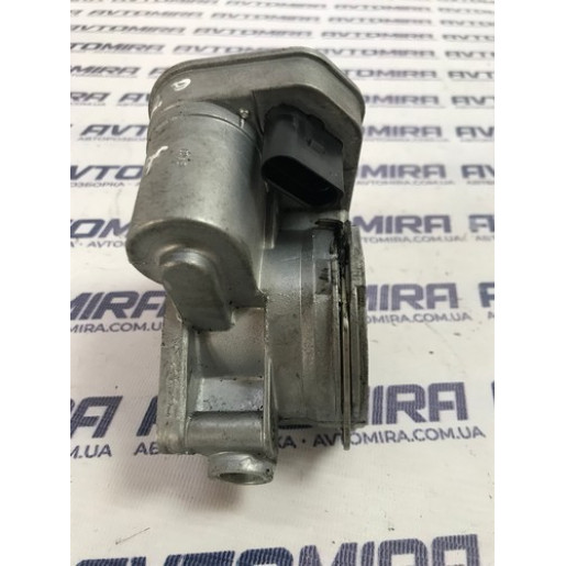 Дросельная заслінка Skoda Octavia A5 1.9-2.0 TDI 2004-2013 038128063L